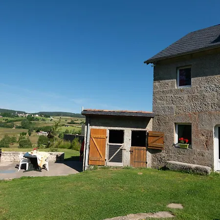 Chez Florence Et Alain Nyaraló